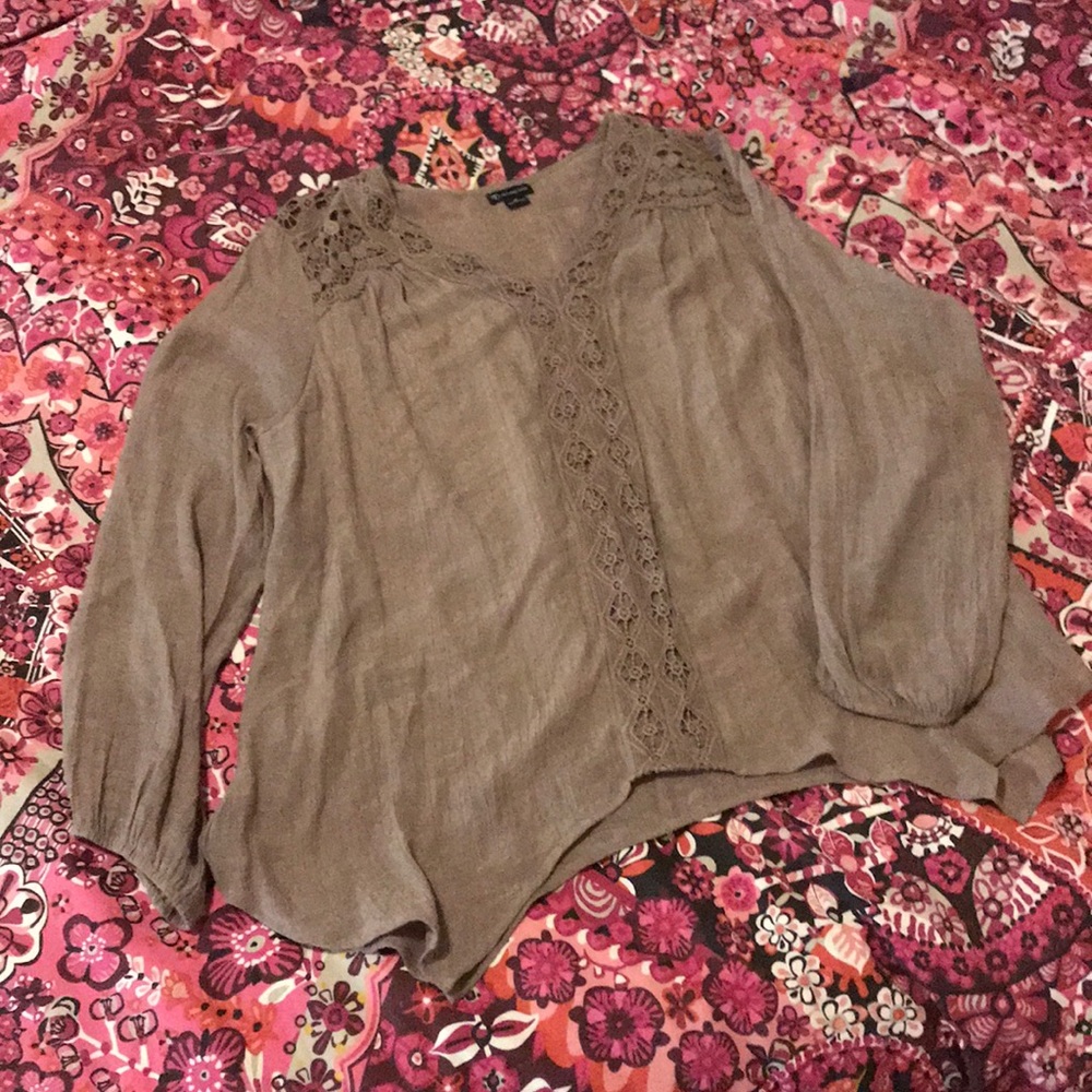 3/$15🌻Light brown peasant top
